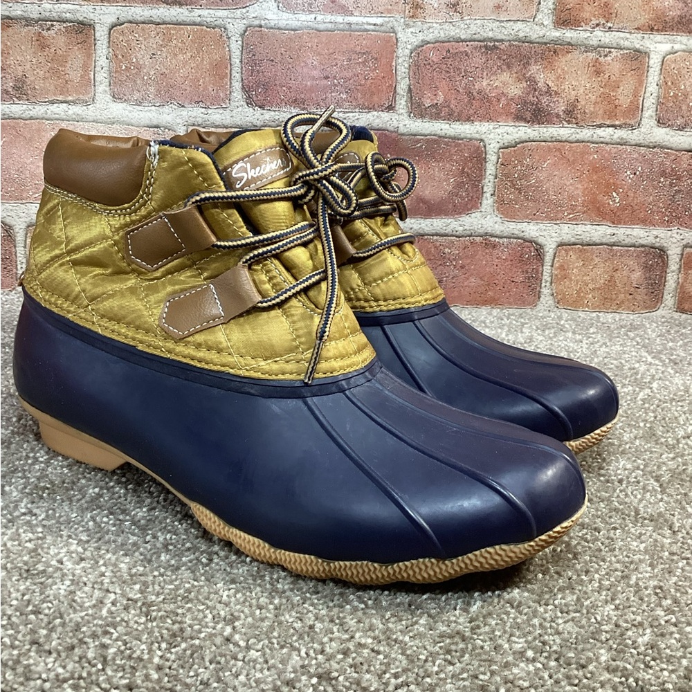Skechers Women’s Pond-Lil Puddles Duck Boots Size 9